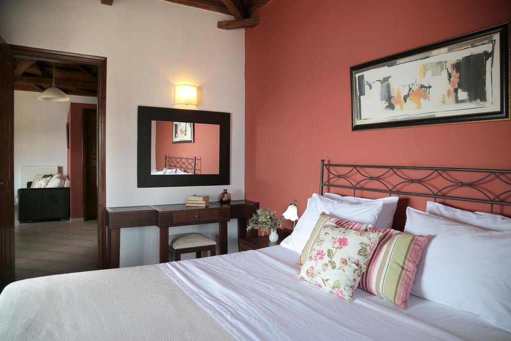 Yalis Hotel Votsi  Zewnętrze zdjęcie