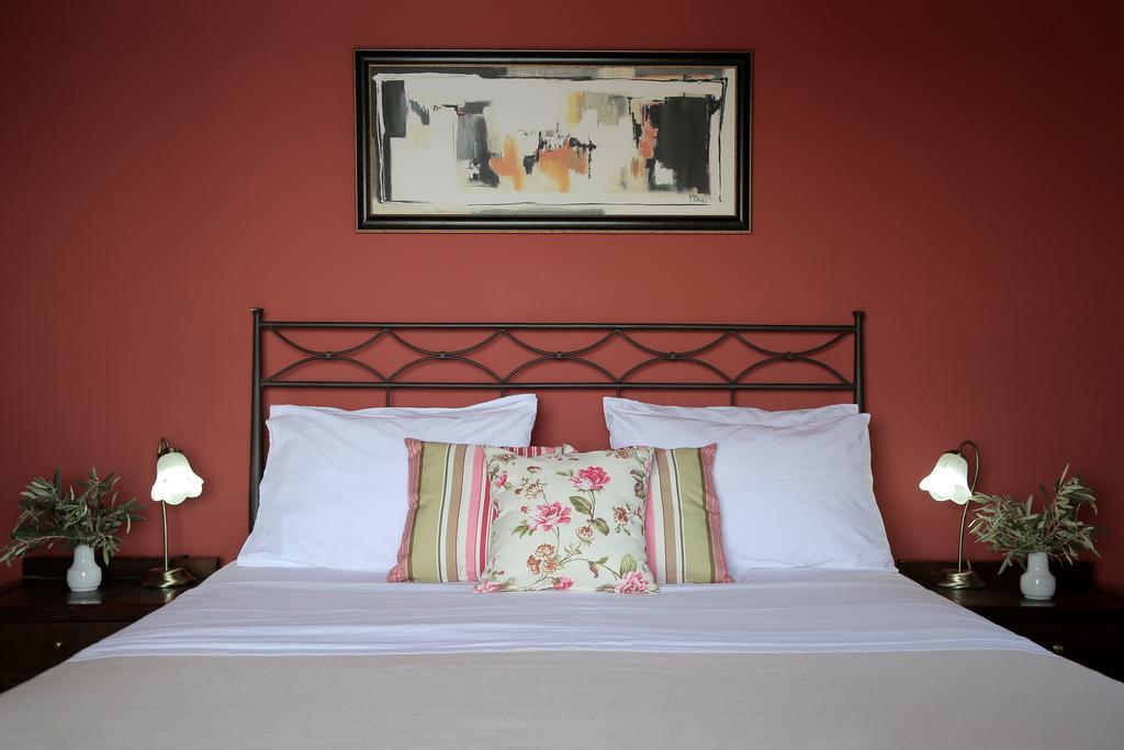 Yalis Hotel Votsi  Zewnętrze zdjęcie
